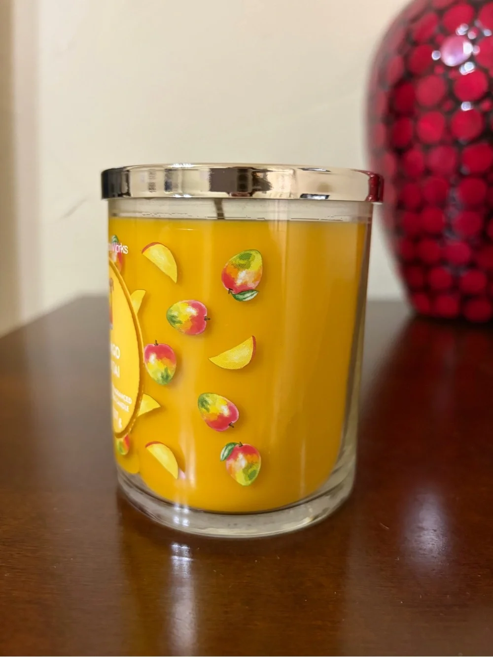 Bath & Body Works Mango Mai Tai Single Wick Candle